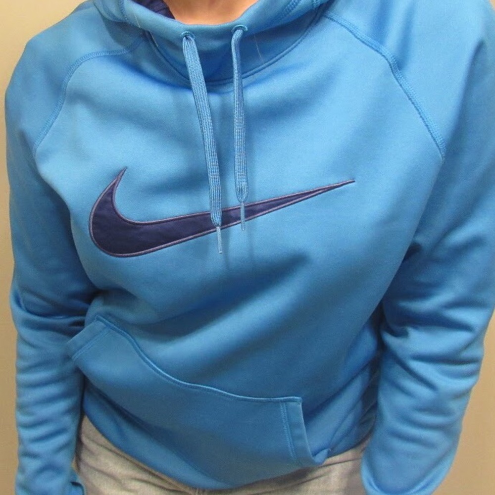 NIKE HOODIE / SWEATSHIRT